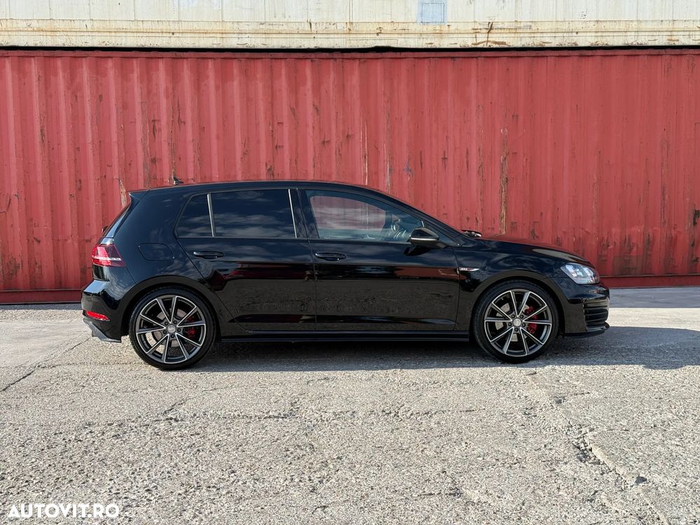 Volkswagen Golf 2.0 TSI BMT DSG GTI - 6