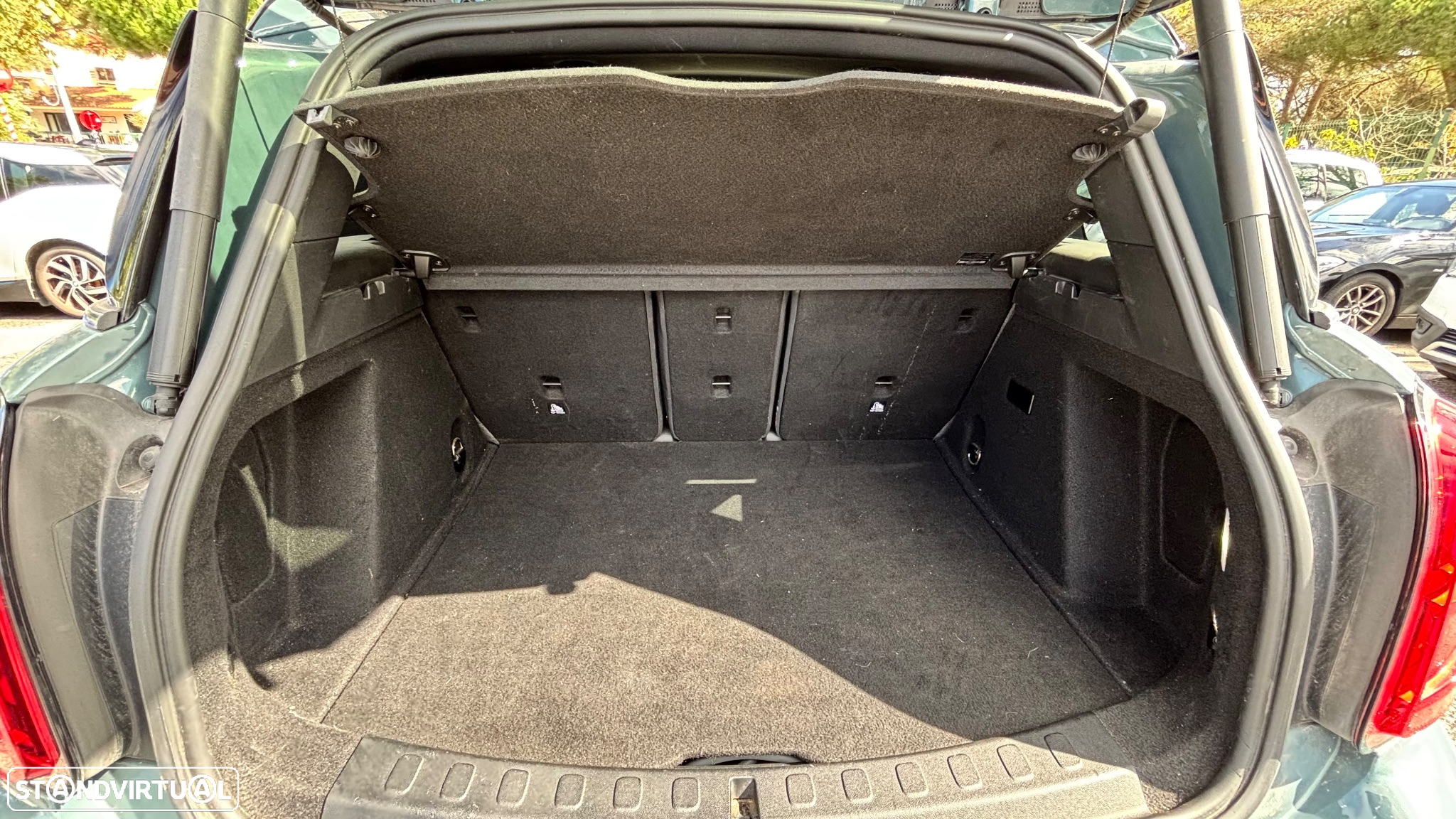 MINI Countryman Cooper SE ALL4 Auto - 11