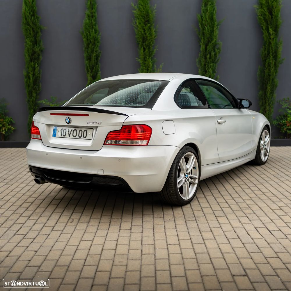 BMW 120 d Coupe Limited Edition Lifestyle c/ M Sport Pack - 5