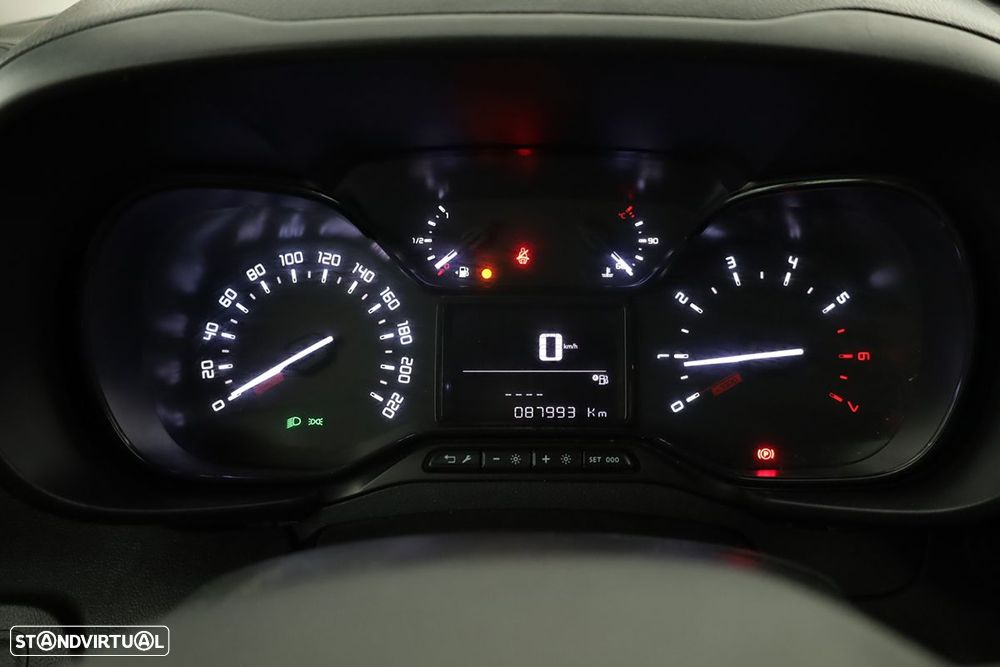 Toyota proace city 1.5d l1 comfort com proteção interior - 14