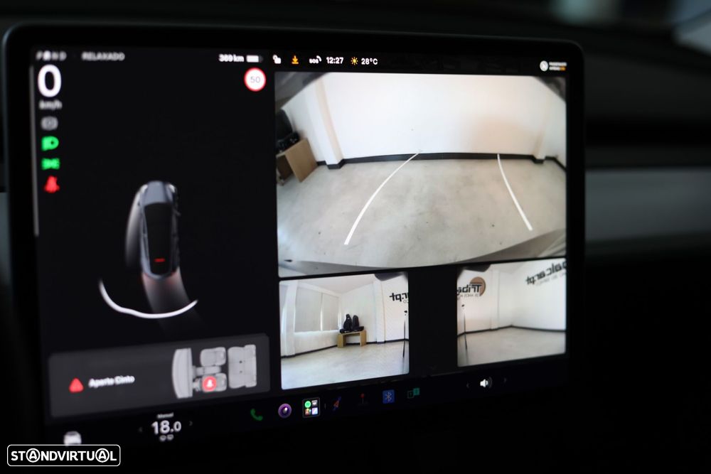 Tesla Model Y Long-Range RWD - 13