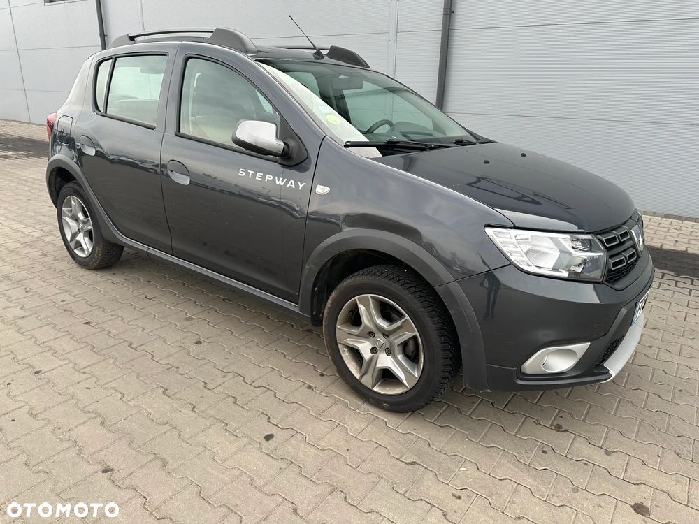 Dacia Sandero Stepway dCi 90 (S&S) Celebration - 1
