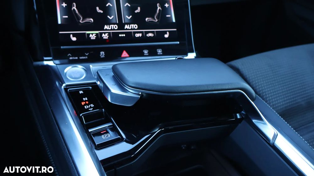 Audi e-tron 55 quattro S line - 20