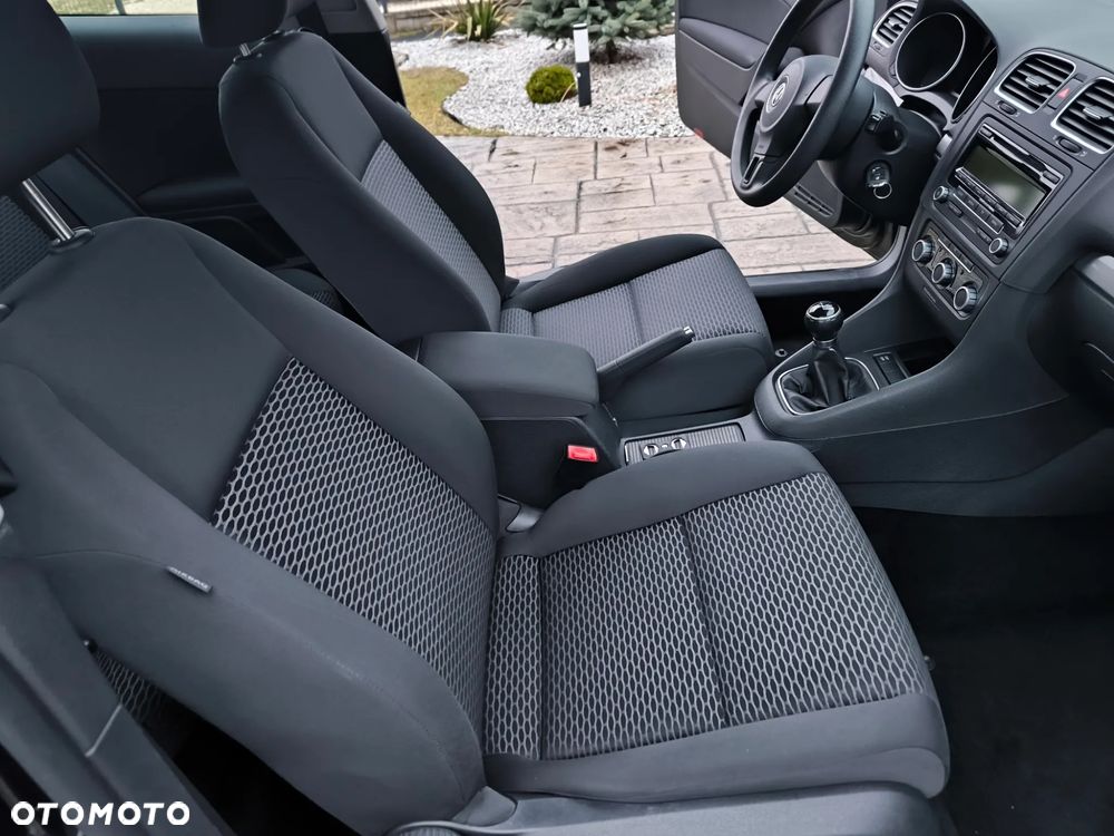 Volkswagen Golf 1.4 Style - 27