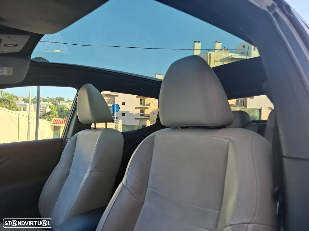 Nissan Qashqai 1.5 dCi Tekna Alcantara - 30