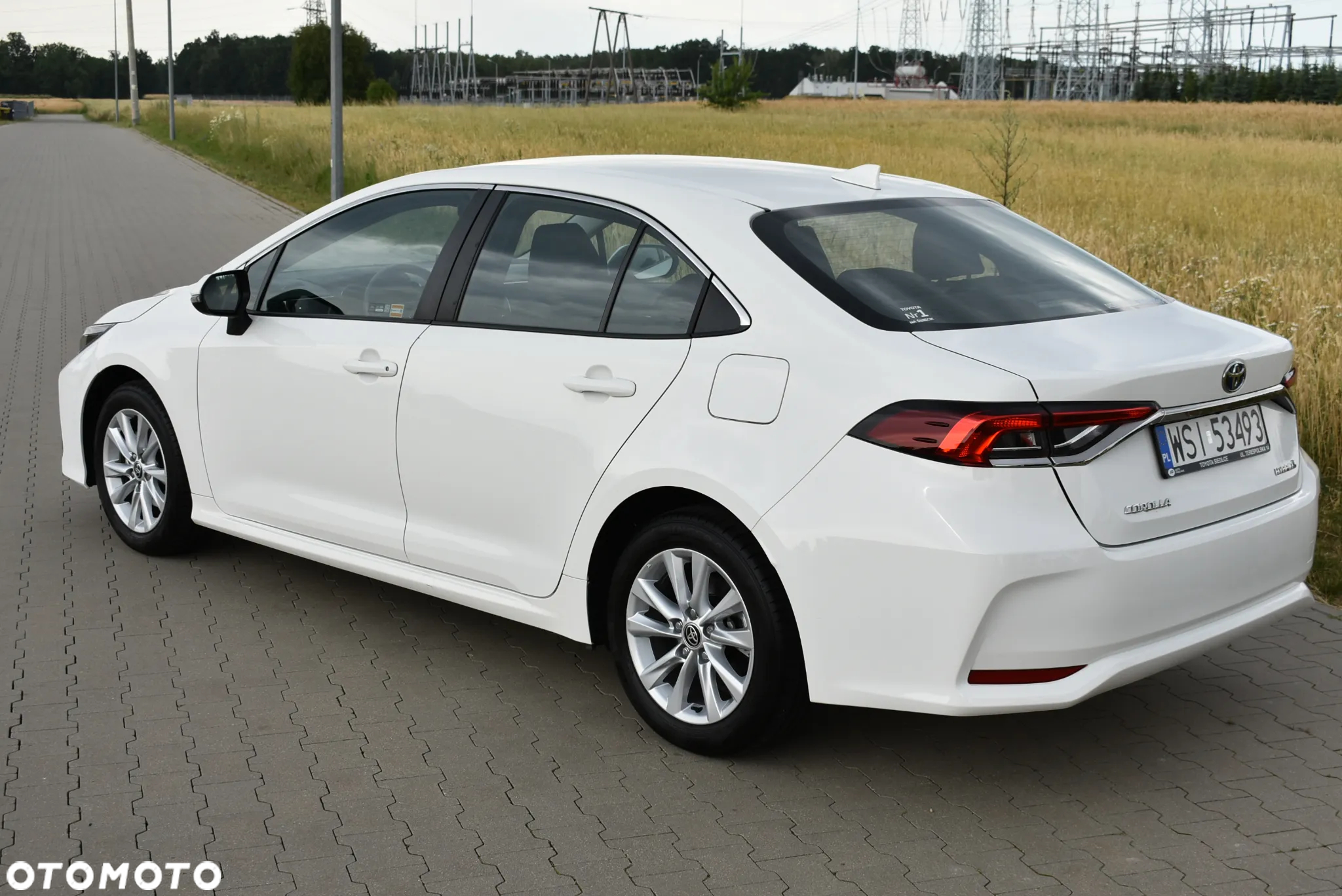Toyota Corolla 1.8 Hybrid GPF Comfort - 4