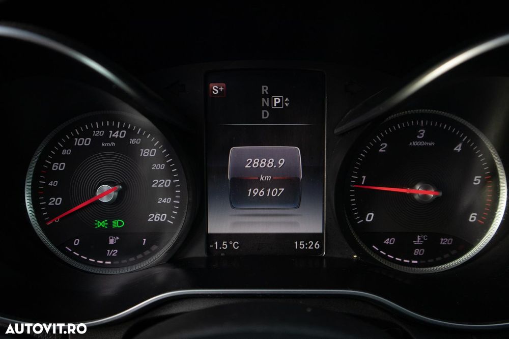 Mercedes-Benz C 200 (BlueTEC) d 7G-TRONIC Avantgarde - 8