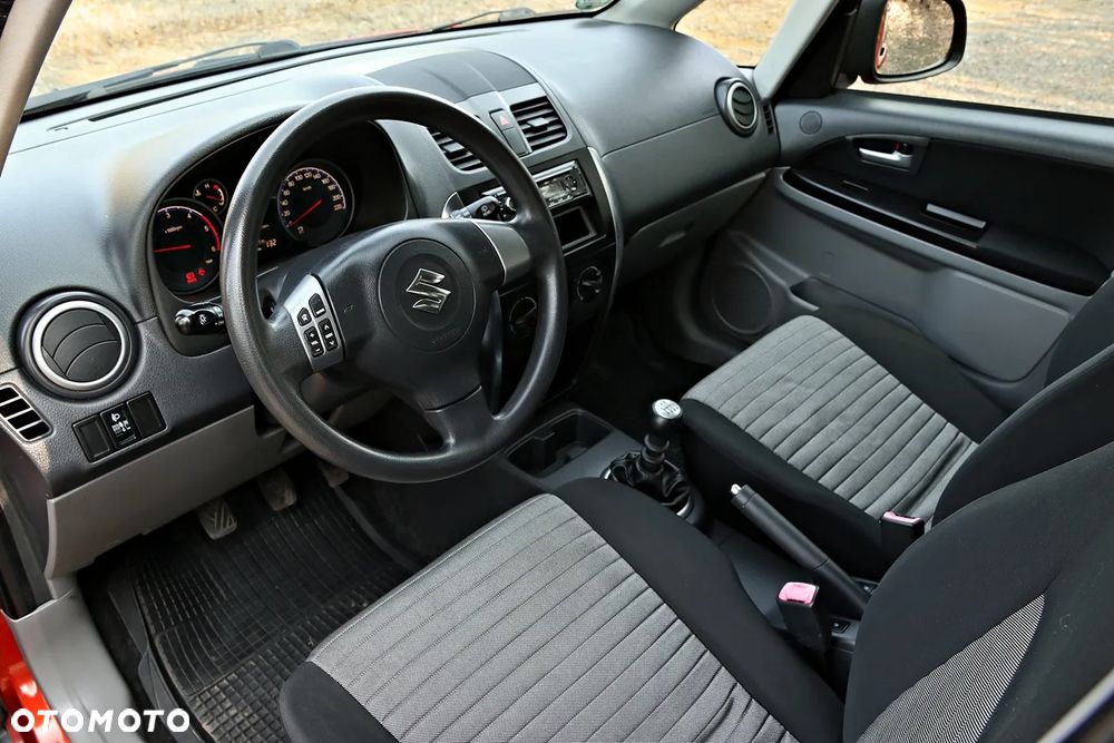 Suzuki SX4 2.0 DDiS 4x4 Style - 6