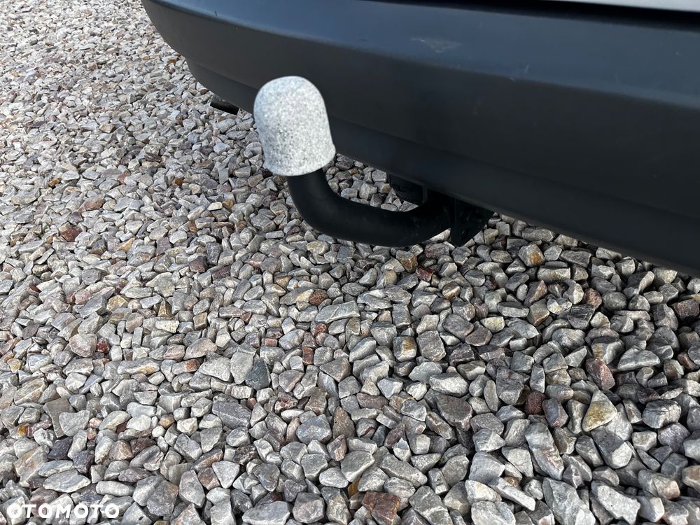 Ford S-Max 2.0 Titanium - 35