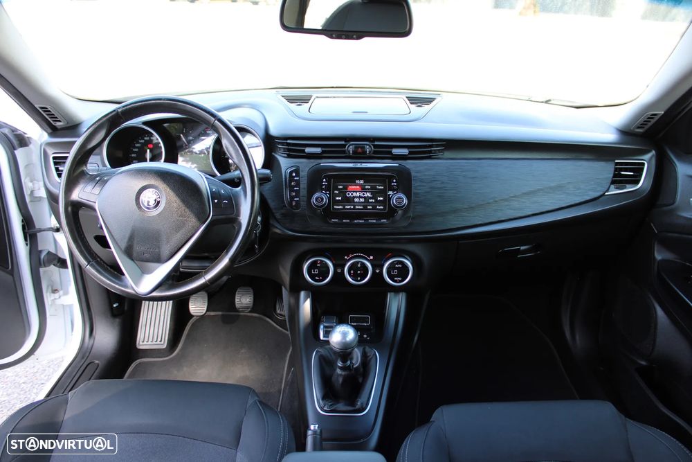 Alfa Romeo Giulietta - 14