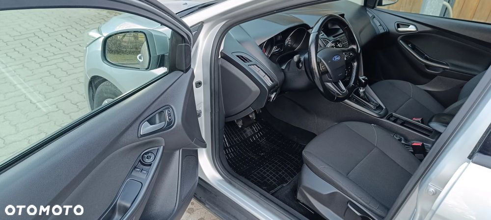 Ford Focus 1.5 TDCi SYNC Edition - 7