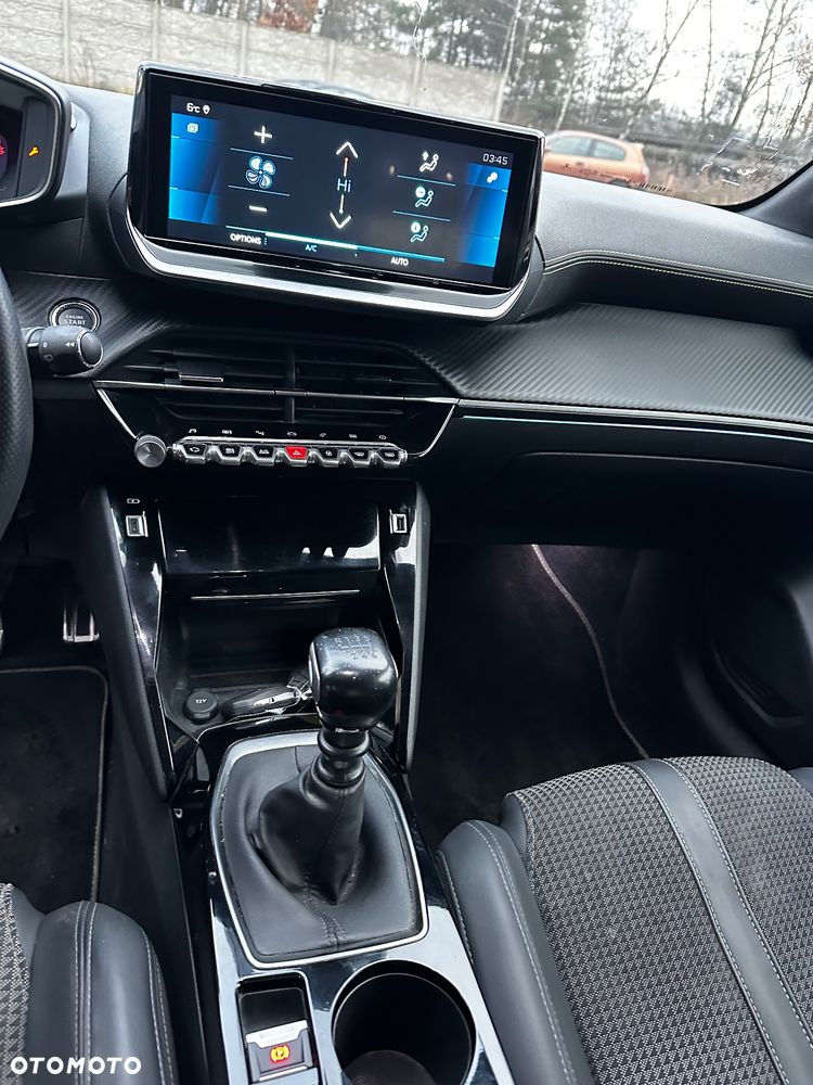 Peugeot 208 BlueHDi 100 GT - 13