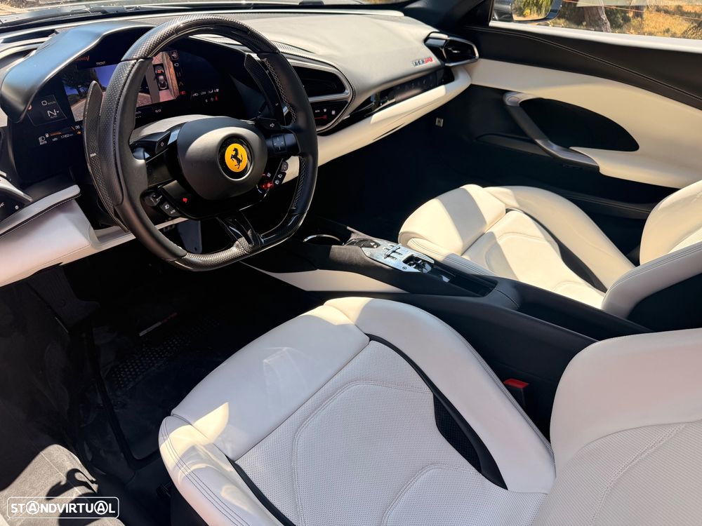 Ferrari 296 GTB Coupe - 11