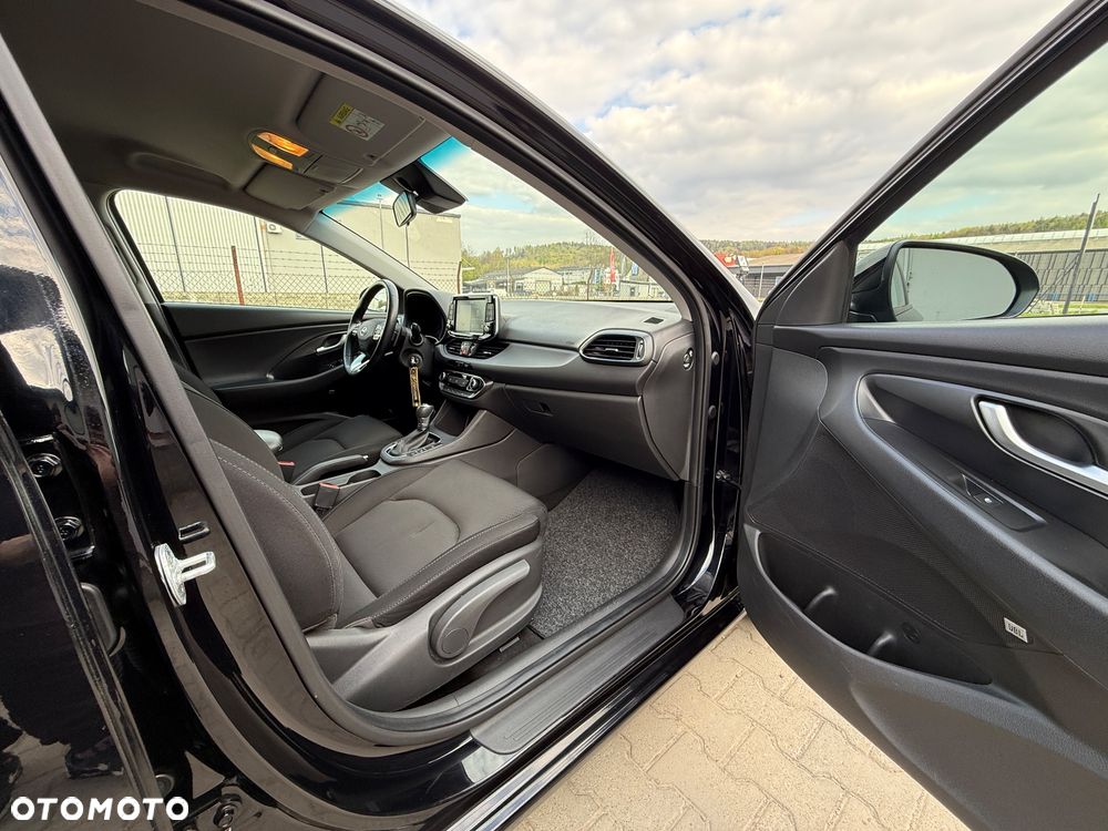 Hyundai i30 1.6 D Comfort DCT - 20