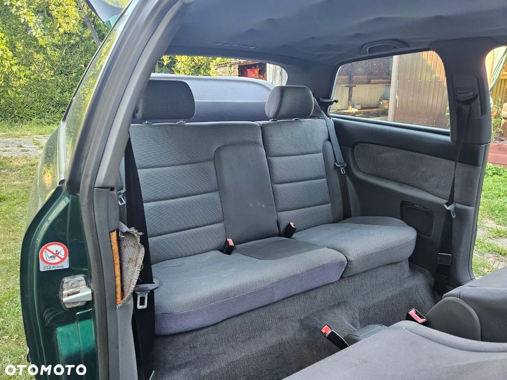 Audi A3 3-drzwiowe 1.6 Ambiente - 27