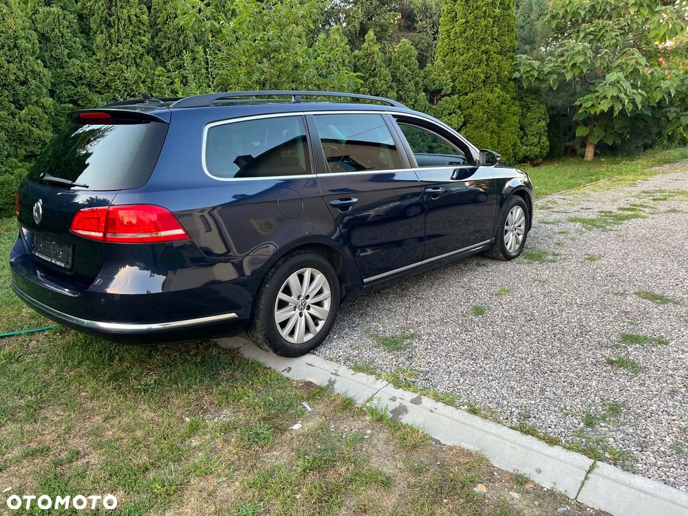 Volkswagen Passat 2.0 TDI Highline DSG - 24