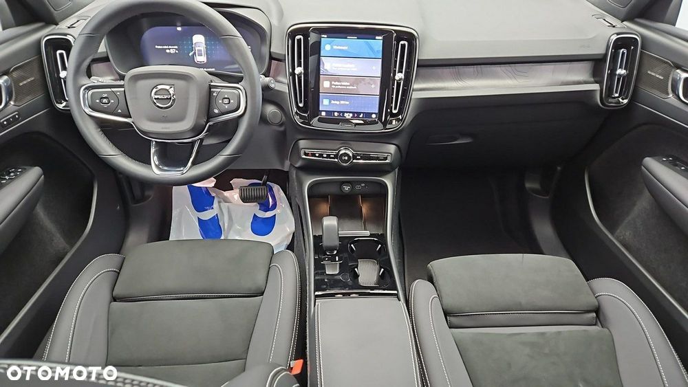 Volvo XC 40 82kWh P8 Recharge AWD Ultimate - 13