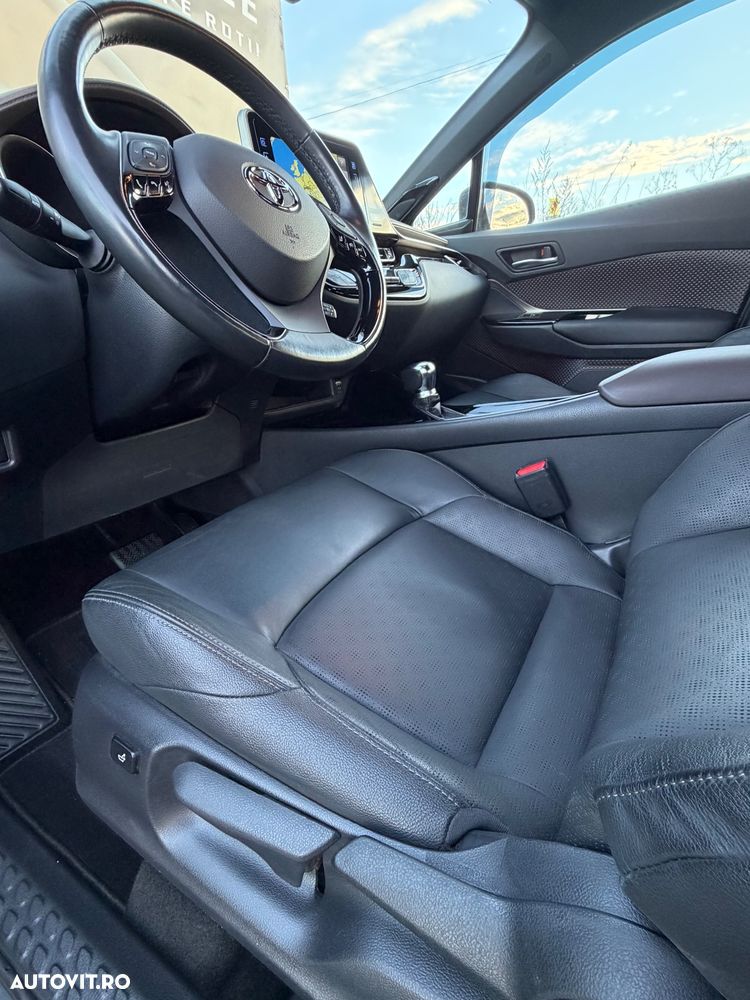 Toyota C-HR Hybrid Team Deutschland - 25