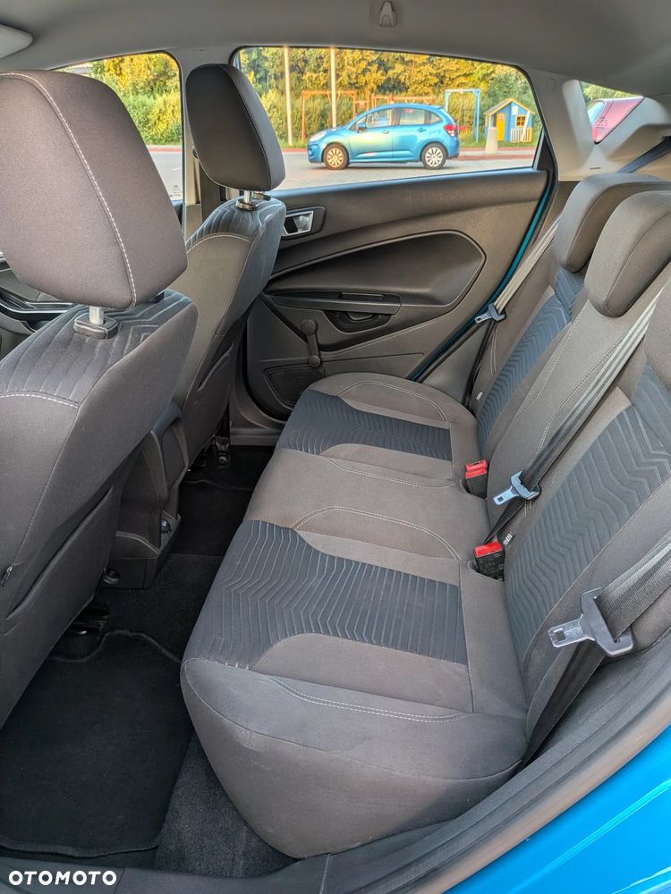 Ford Fiesta 1.0 EcoBoost Titanium - 23