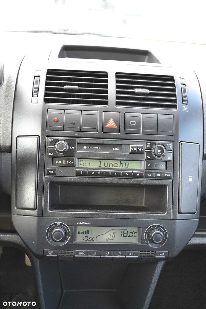 Volkswagen Polo - 7