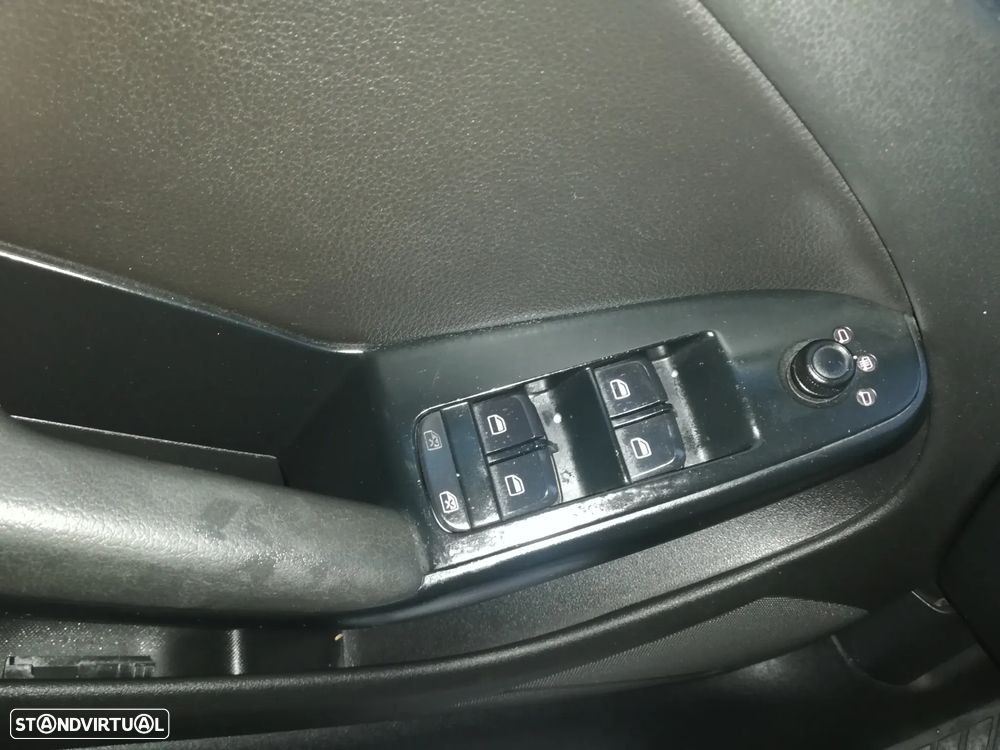 Audi A4 Avant 2.0 TDI 116g DPF Attraction - 16