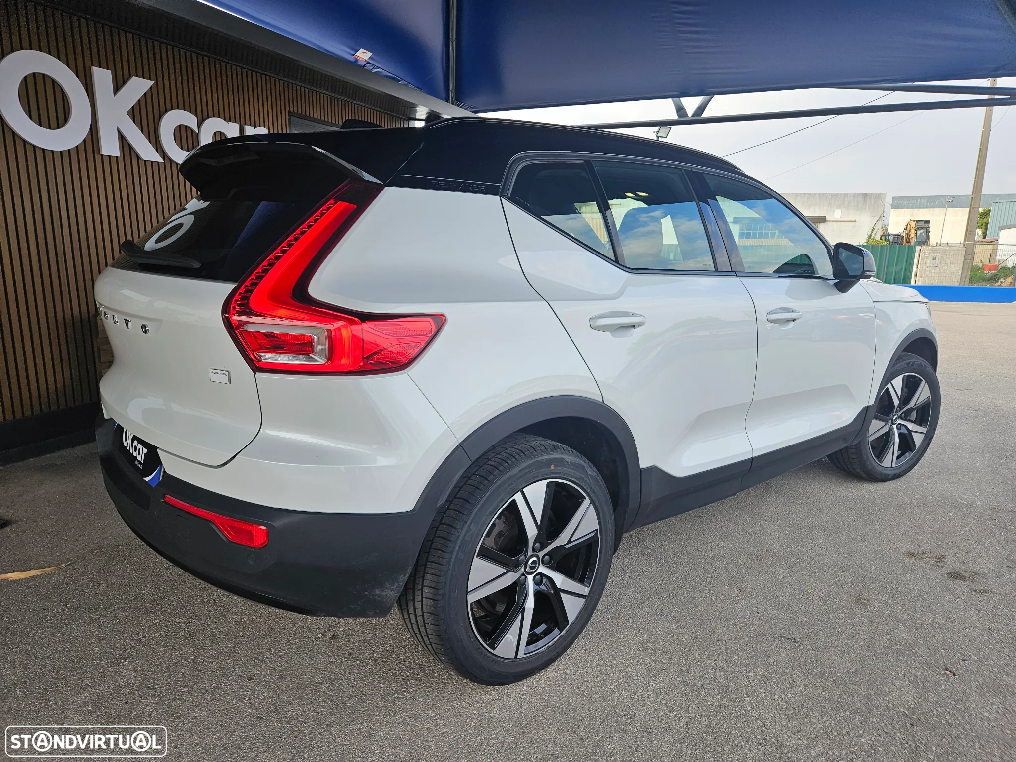 Volvo XC 40 Recharge Plus - 8