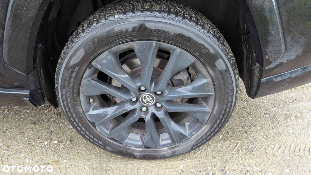 Toyota RAV4 - 9