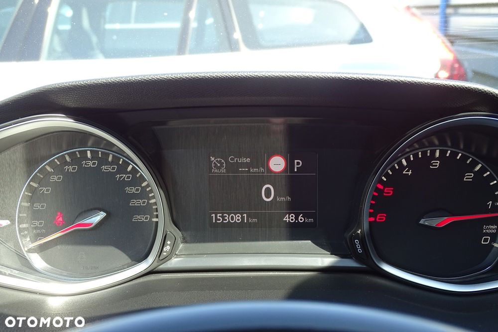 Peugeot 308 BlueHDi FAP 130 EAT8 Stop & Start GT Pack - 29