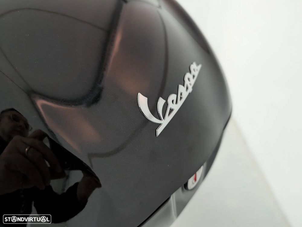 Vespa Primavera - 12