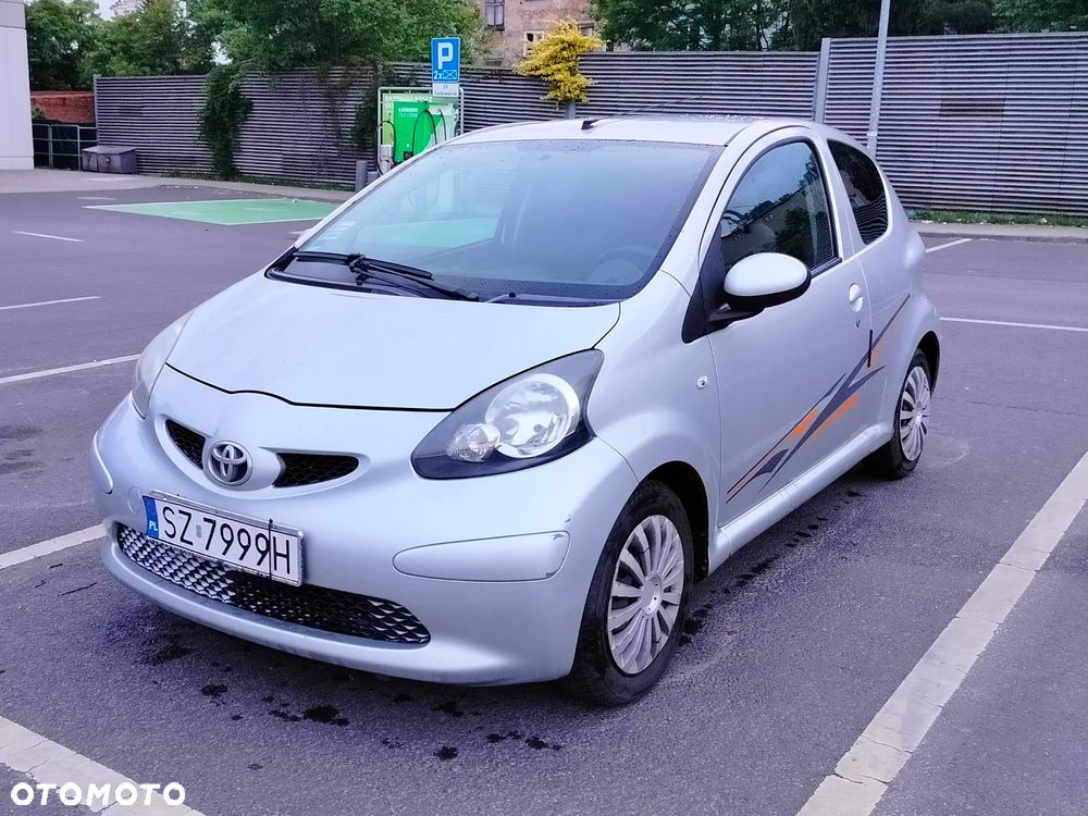 Toyota Aygo Standard - 1