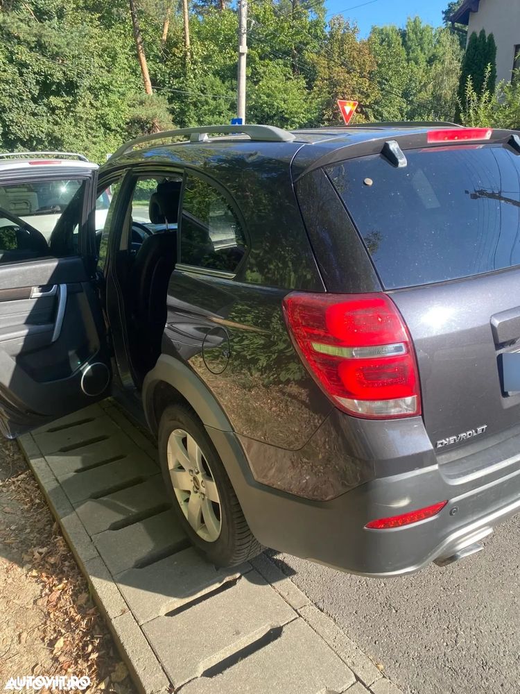 Chevrolet Captiva 2.2D AWD Aut. 7 locuri LTZ black leather - 11