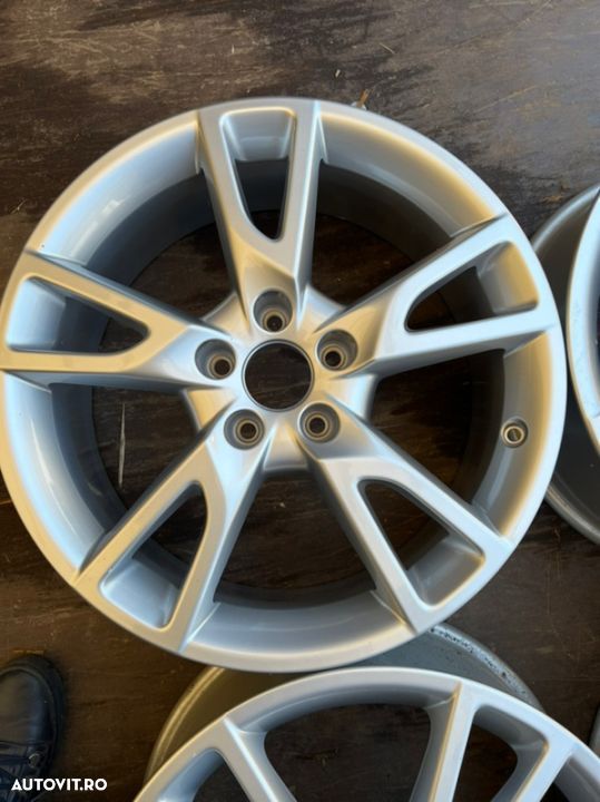 vand jante originale Audi Q5,Q3 pe 18” noi - 3