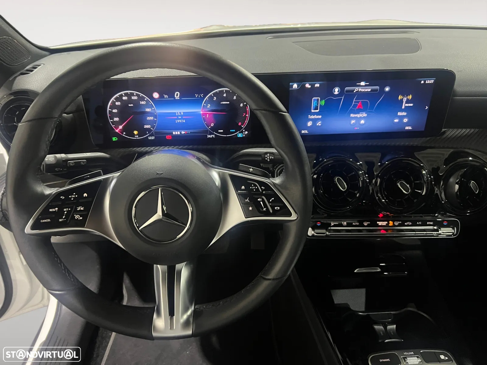 Mercedes-Benz A 200 Standard - 11