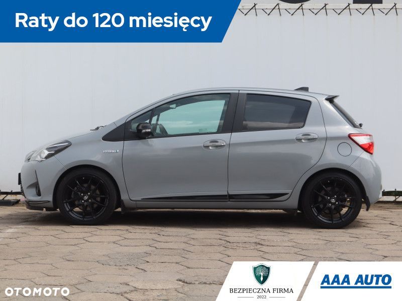 Toyota Yaris - 4