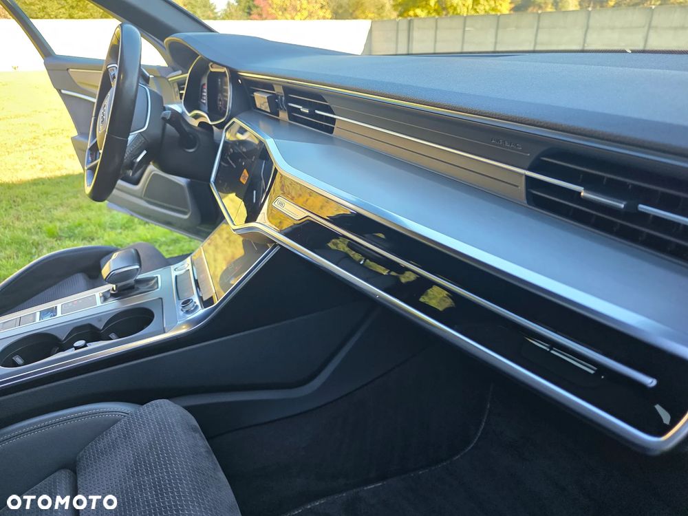 Audi A6 Avant - 30