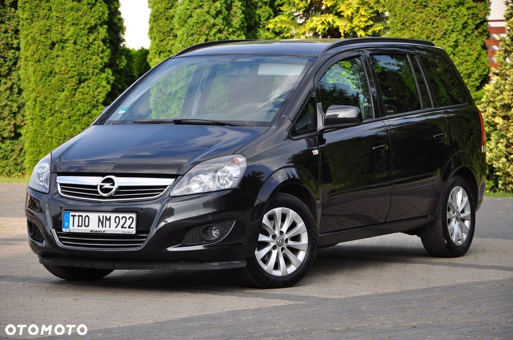 Opel Zafira 1.8 Cosmo - 3