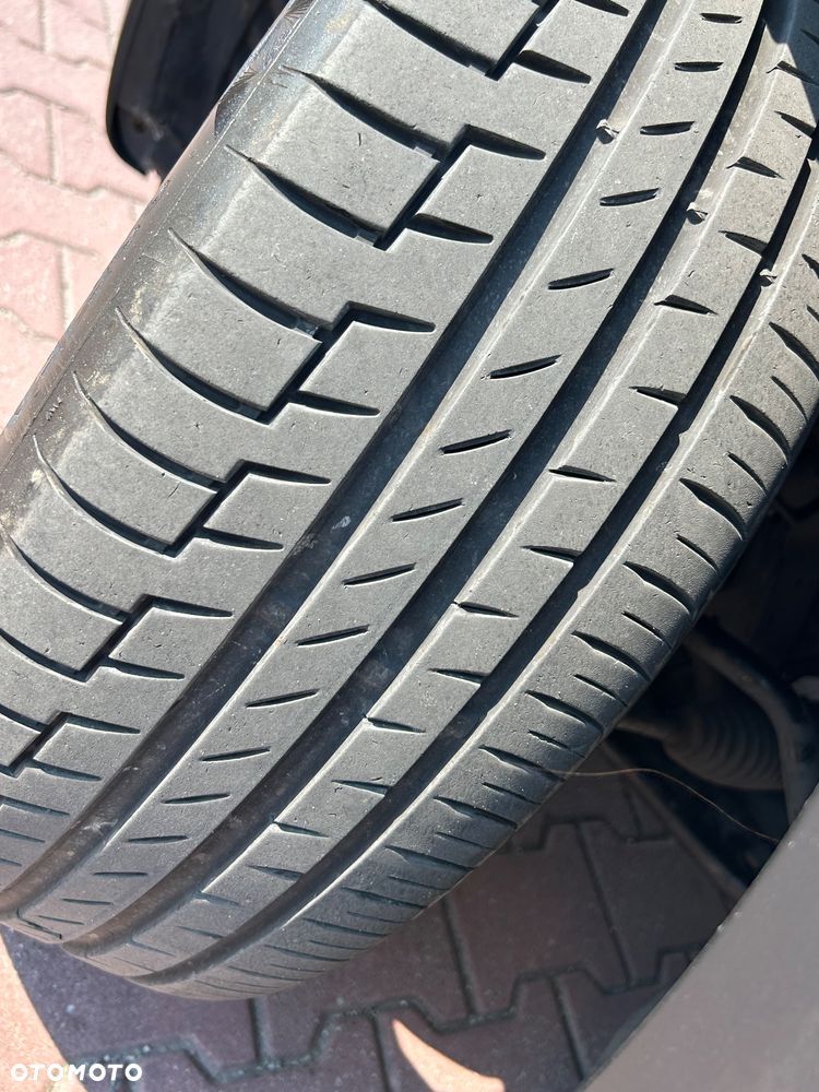 BMW X1 xDrive20d M Sport - 8