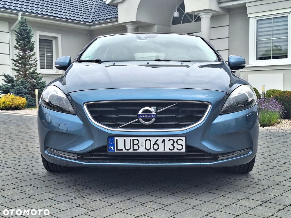 Volvo V40 D2 Summum - 11