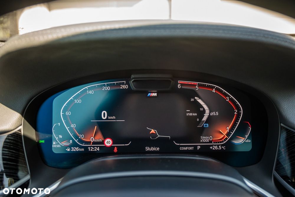 BMW Seria 7 - 29