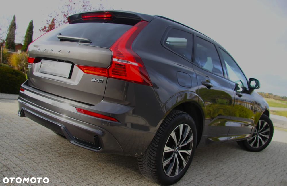 Volvo XC 60 B4 D AWD Plus Dark - 14