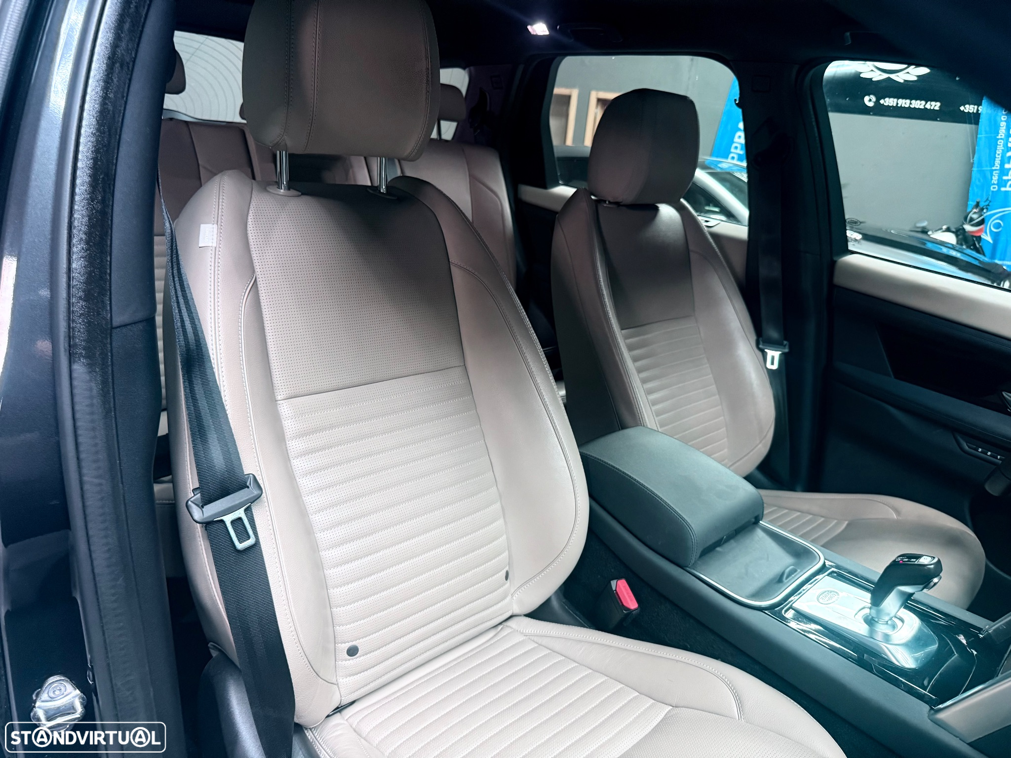 Land Rover Discovery Sport 2.0 D165 AWD-Dynamic SE - 13