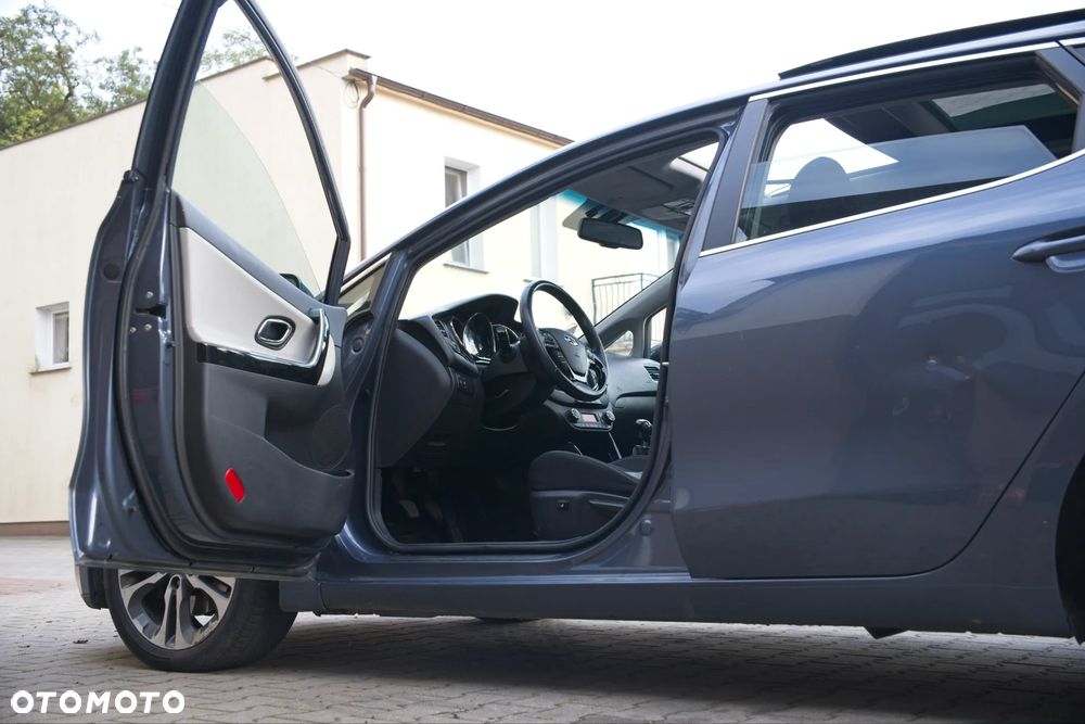 Kia Ceed 1.6 CRDi XL - 40
