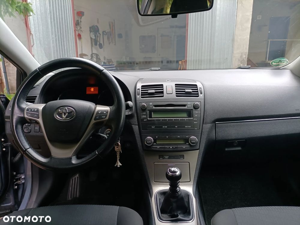 Toyota Avensis 1.8 Sol plus - 5