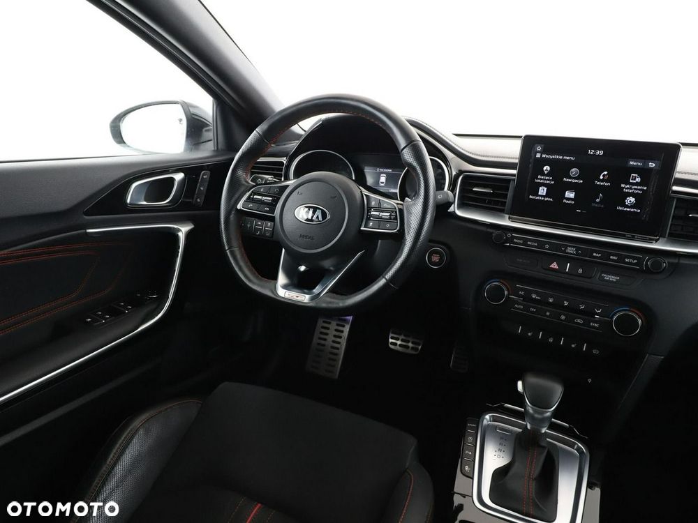 Kia ProCeed 1.6 T-GDI GT DCT - 17