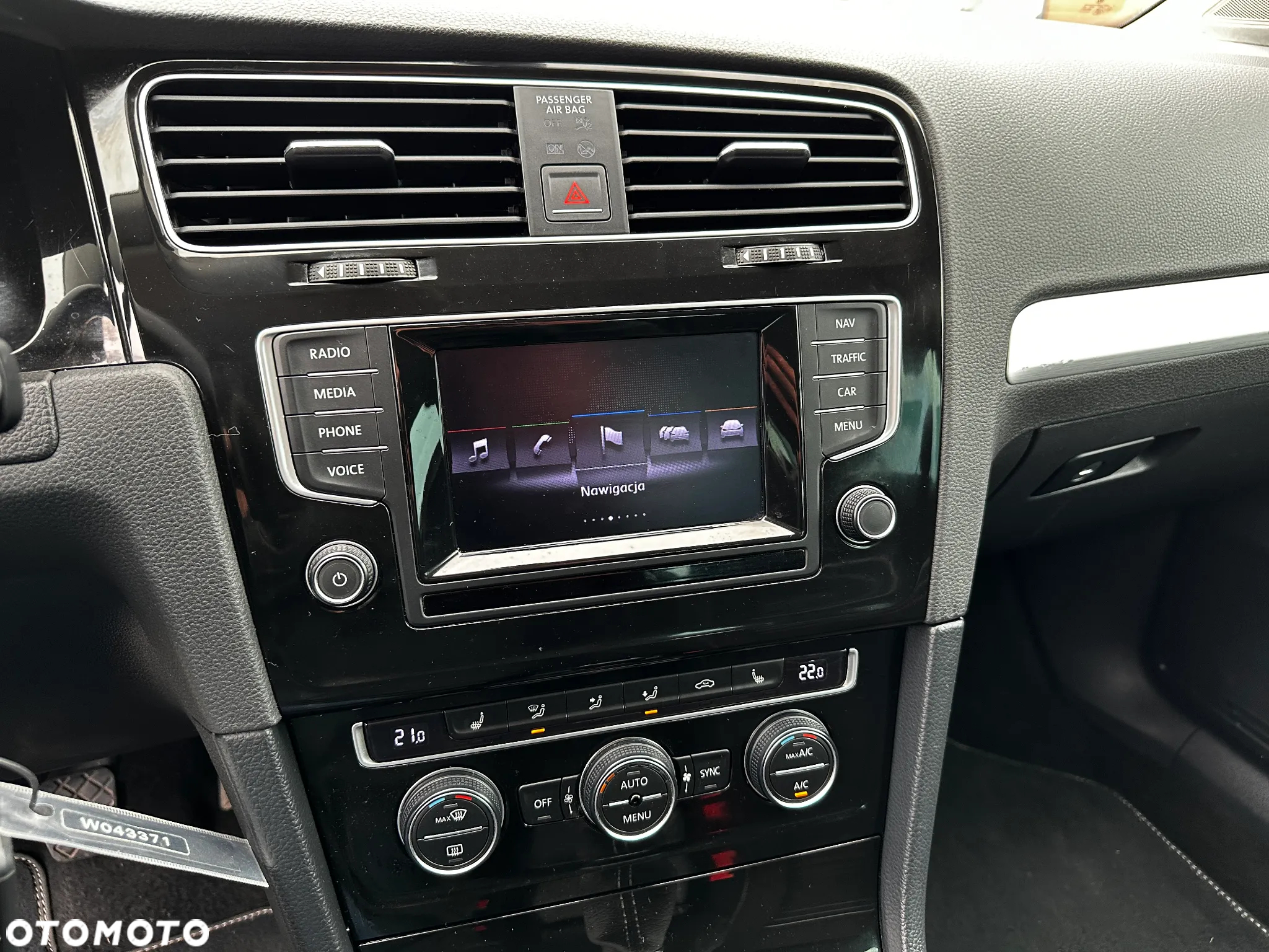 Volkswagen Golf - 14