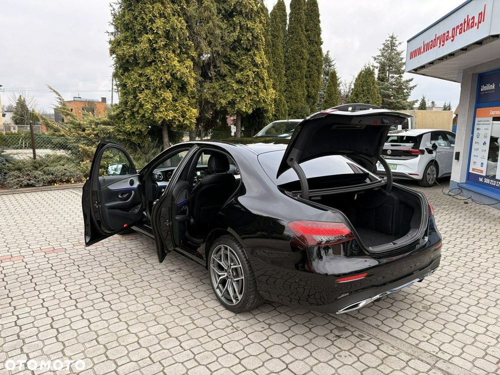 Mercedes-Benz Klasa E - 33