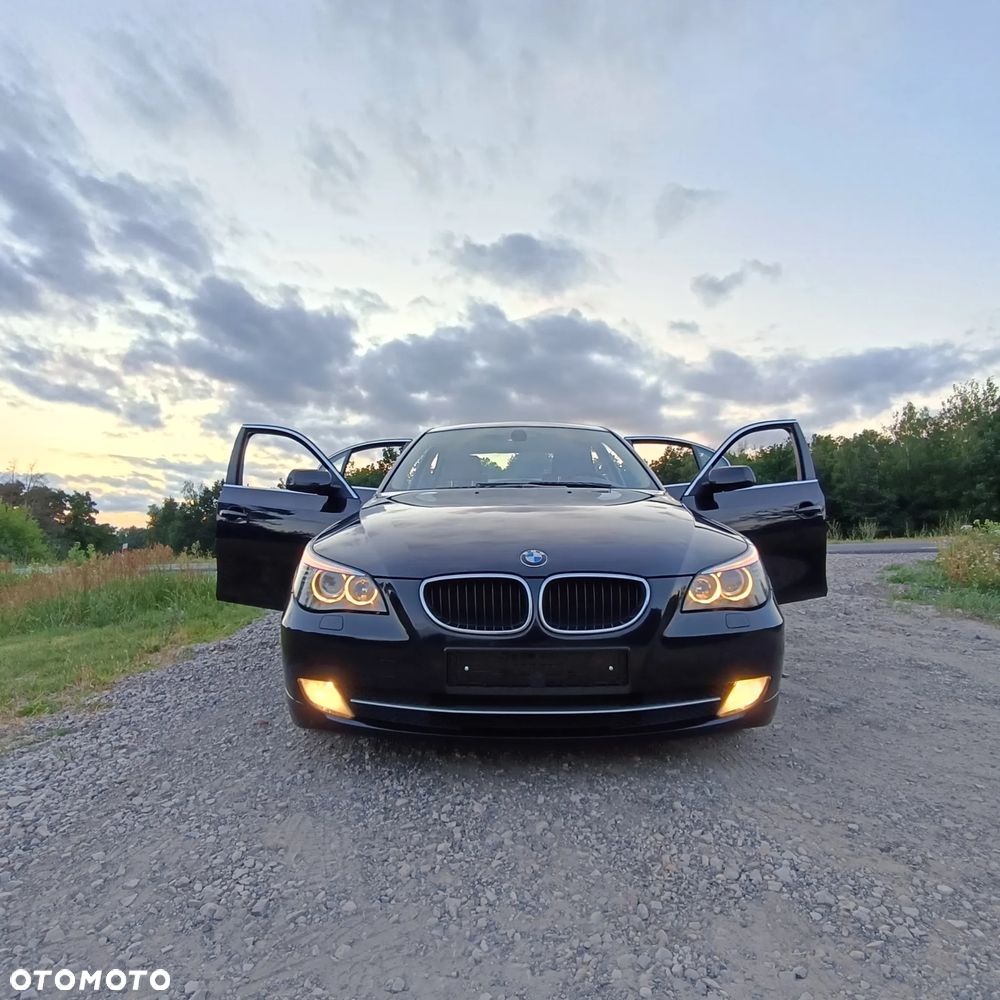 BMW Seria 5 520d Special Edition - 3