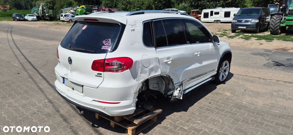 Volkswagen Tiguan 2.0 TDI 4Mot R-Style DSG - 17