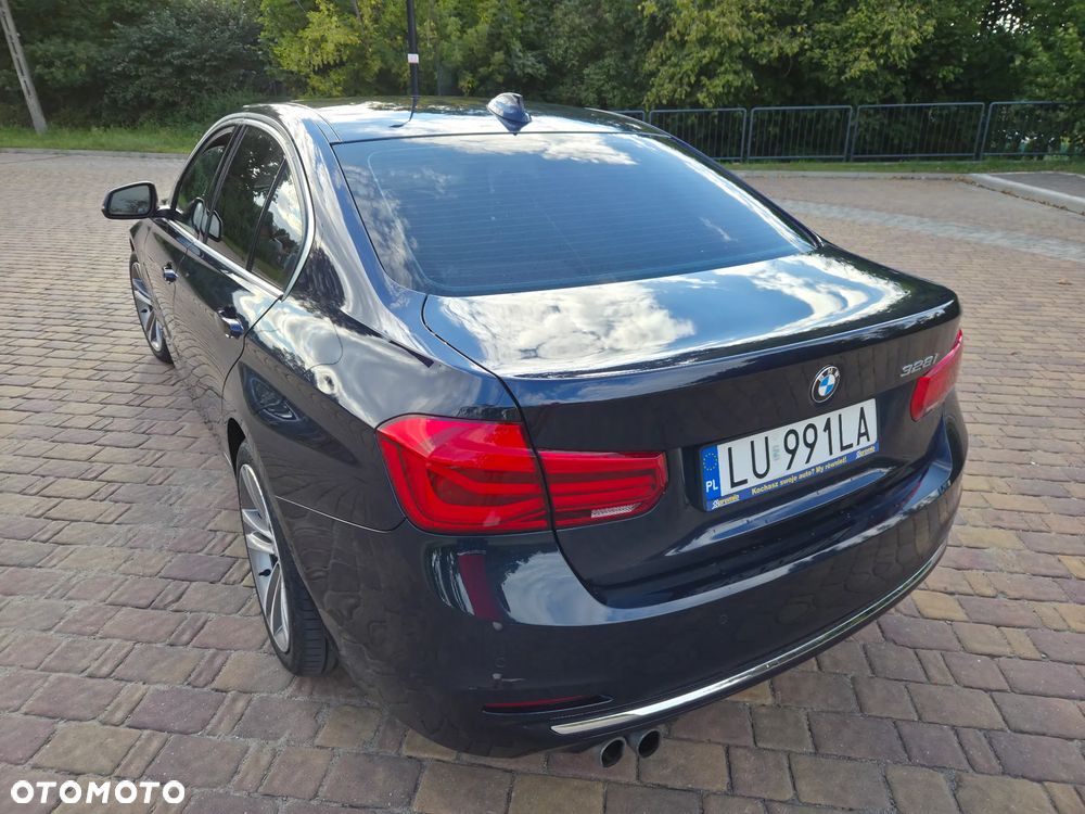 BMW Seria 3 328i Luxury Line - 7
