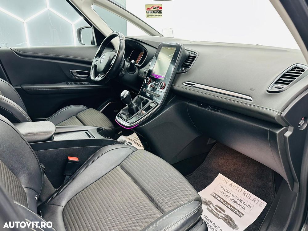 Renault Scenic ENERGY dCi 130 Start & Stop Euro 6 Bose Edition - 13